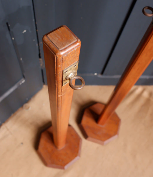 Vintage Theatre STANCHION Rope & 3 Wood POSTS Crowd Control Barrier Divider PROP