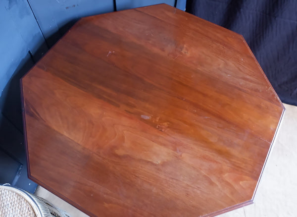 Antique Edwardian Walnut Wood Occasional Lamp Centre Octagonal Side Dining Table