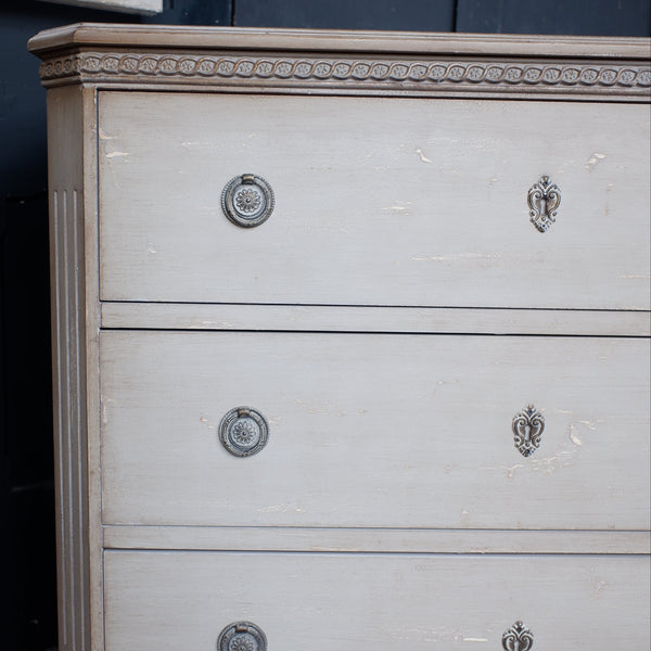 Vintage GUSTAVIAN Style Storage Chest of 3 Drawers Rustic Shabby Chic Unit