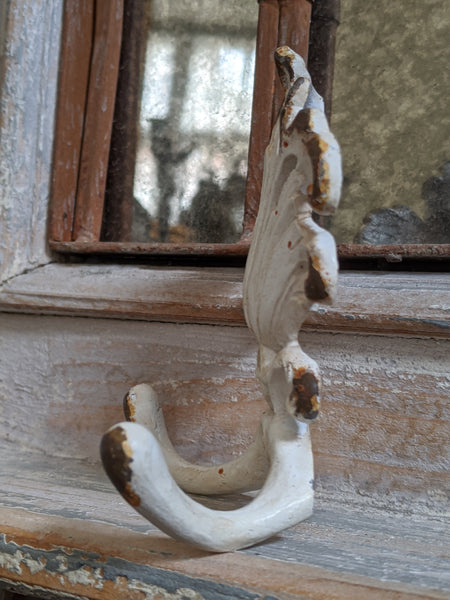 New French Vintage Shabby Chic ACANTHUS Cast IRON CREAM Rustic Wall Double Coat HOOKS Rack