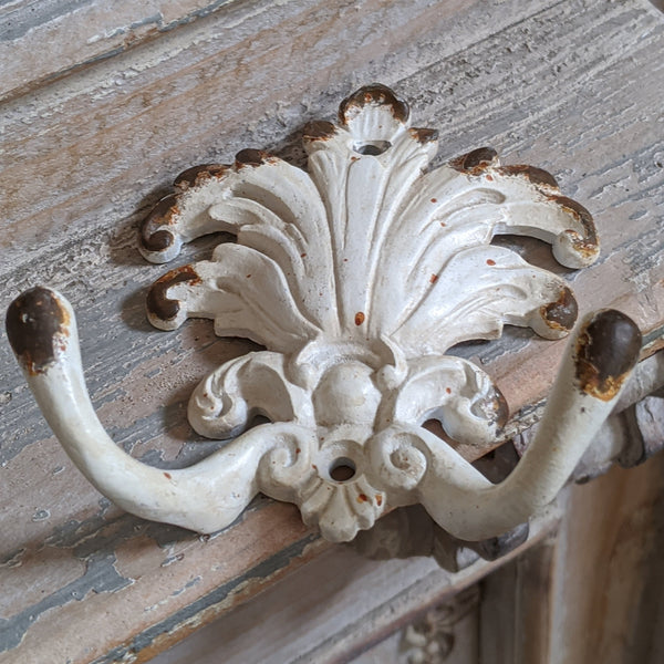 New French Vintage Shabby Chic ACANTHUS Cast IRON CREAM Rustic Wall Double Coat HOOKS Rack