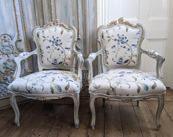 Antique FRENCH LOUIS Shabby Chic Painted Grey Carved Floral LINEN Hall Boudoir Chair