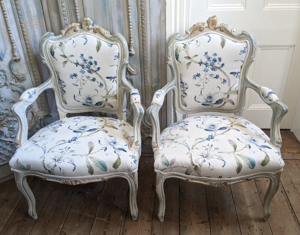 Antique FRENCH LOUIS Shabby Chic Painted Grey Carved Floral LINEN Hall Boudoir Chair