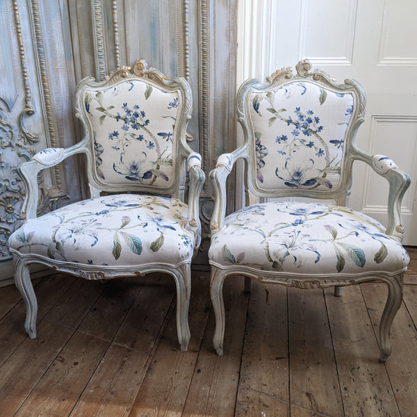 Antique FRENCH LOUIS Shabby Chic Painted Grey Carved Floral LINEN Hall Boudoir Chair