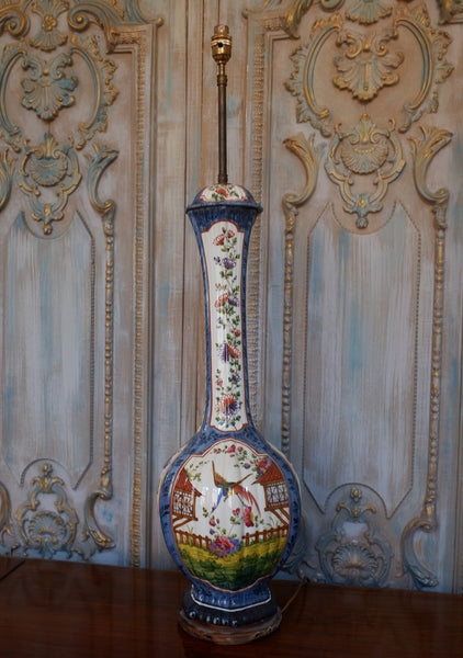Antique Chinese/Japanese Oriental China Blue & Cream Tall Lamp