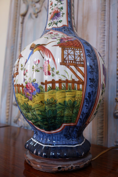 Antique Chinese/Japanese Oriental China Blue & Cream Tall Lamp