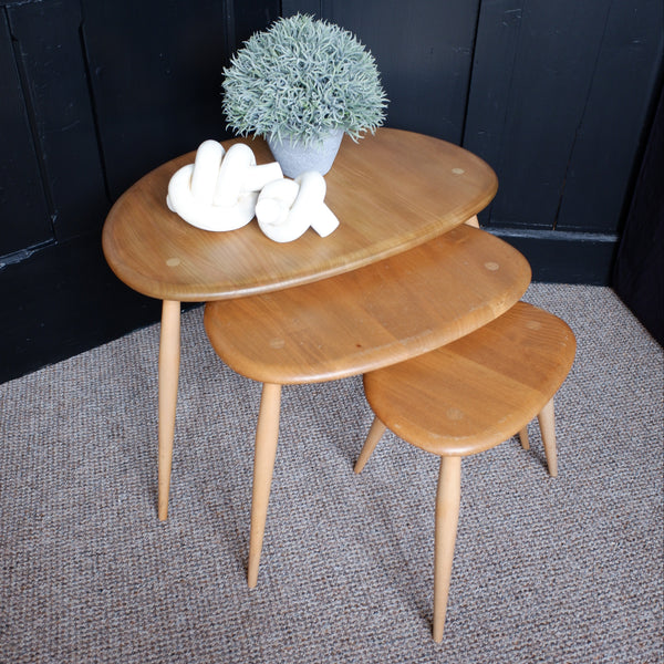 ERCOL Nest Of 3 Coffee Tables Vintage Retro Pebble Nesting Side Elm Wood 354C