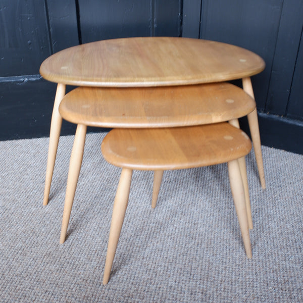 ERCOL Nest Of 3 Coffee Tables Vintage Retro Pebble Nesting Side Elm Wood 354C