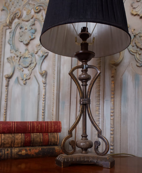 Antique French Style Marble & Metal Table Bedside Ornate Lamp