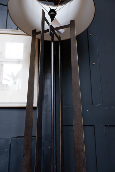 NEW Glenthorpe Standard Metal Hammered IRON Industrial LIBRA Gilded Floor Lamp