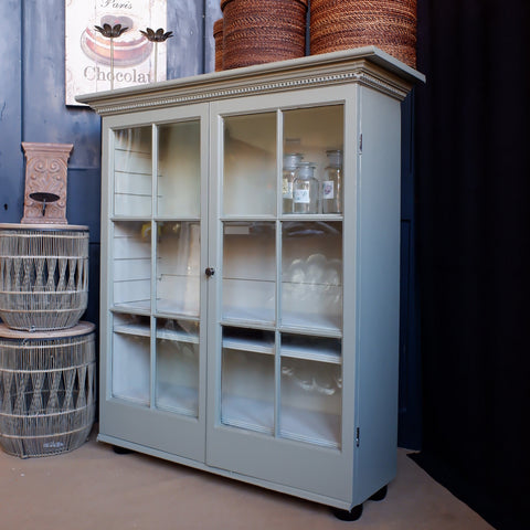 Antique Mahogany Pale GREEN Shabby Chic Display China APOTHECARY Cabinet Cupboard Unit