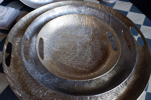 Laura Ashley WINSPEAR Gold/Silver Decorative Embossed Leaf Round Centrepiece Platter Tray -3 Sizes