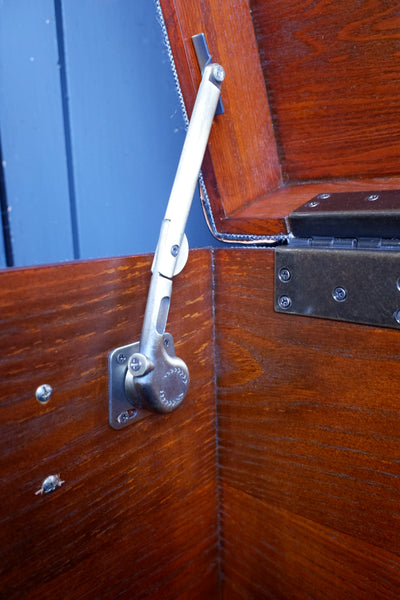 New HAMPTONS Grey Faux Leather Storage Chest/Trunk Coffee Side Table