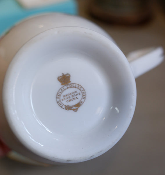 The Royal Collection Tea Cup & Saucer - English Fine Bone China Boxed - Great Exhibition 