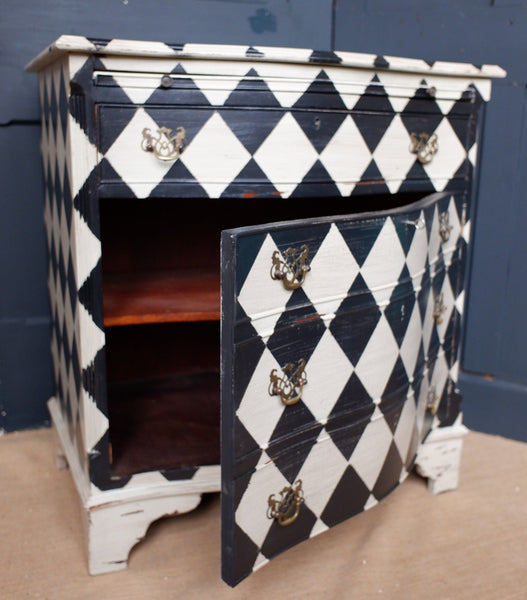 Vintage Rustic Shabby Chic Cabinet Drinks Cupboard Sideboard Bedside Unit