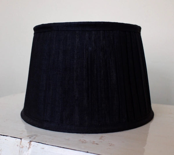 New LINEN Pleated Black Round Drum Lined Lamp Light Shade