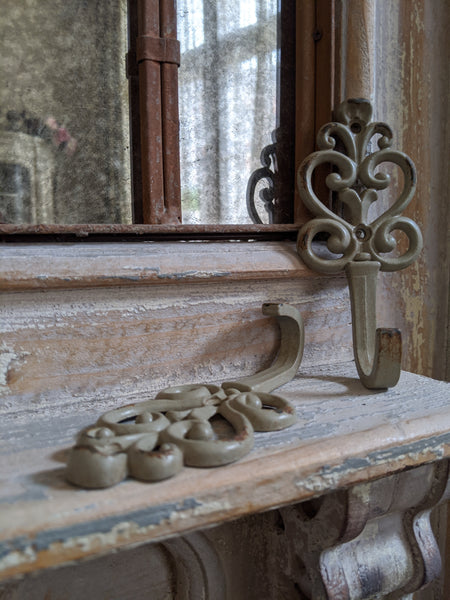 New French Vintage Shabby Chic Metal CREAM Green Rustic Wall Coat Towel Hat HOOK
