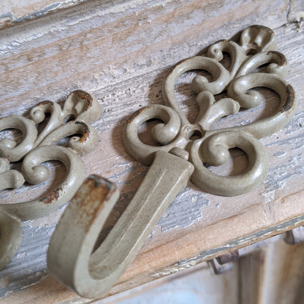 New French Vintage Shabby Chic Metal CREAM Green Rustic Wall Coat Towel Hat HOOK