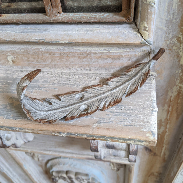 New Grey FEATHER French Vintage Shabby Chic Cast Iron Rustic Wall Coat HOOK