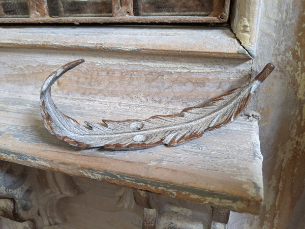 New Grey FEATHER French Vintage Shabby Chic Cast Iron Rustic Wall Coat HOOK