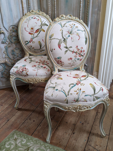 FRENCH LOUIS Shabby Chic Cream Carved Floral LINEN Hall Boudoir Chair