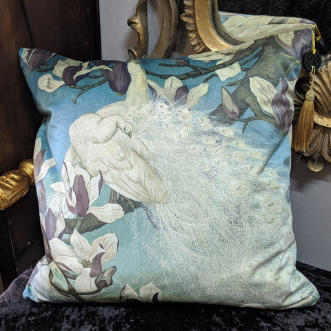 New 18" Square White PEACOCK Bird Design Cream Shabby Chic Style VELVET Feather CUSHION & Cover