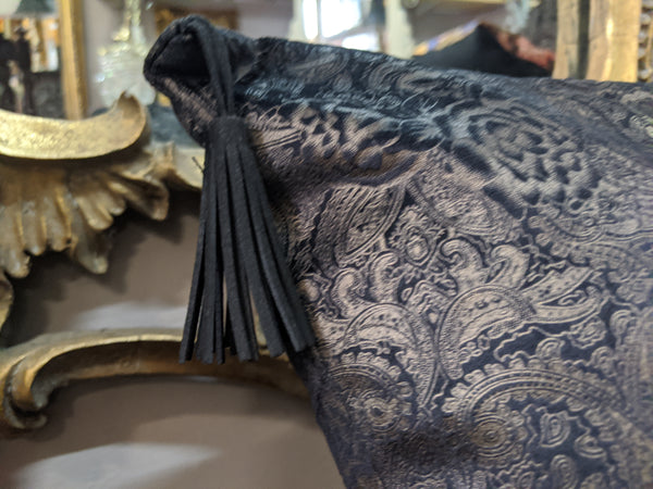New 18" Square Black & Gold PAISLEY Design Shabby Chic Style VELVET Feather CUSHION & Cover