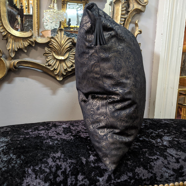 New 18" Square Black & Gold PAISLEY Design Shabby Chic Style VELVET Feather CUSHION & Cover