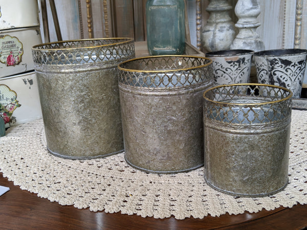 NEW French Grey Lattice Vintage Shabby Chic Set of 3 Planter Metal Baskets Pots Buckets Bin Pail