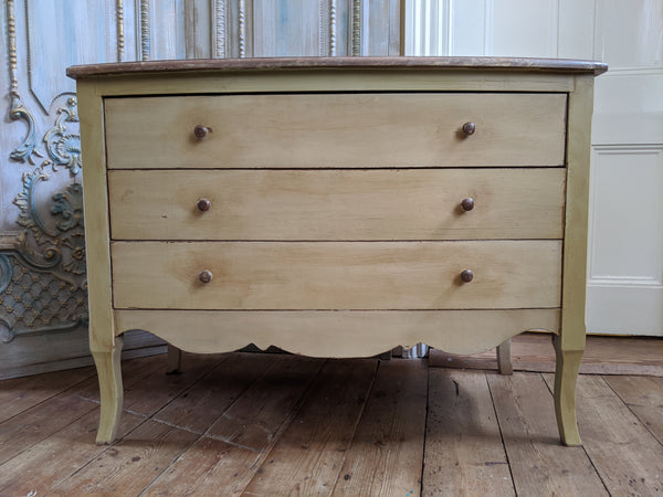 VINTAGE Bow Fronted CREAM French Louis Shabby Chic BED SIDE Lamp Sofa Table Chest of 3 Drawers Unit