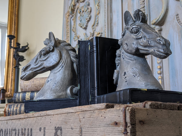 New Grey & Black HORSE Head Vintage Style Ornate Shabby Chic Rustic Shelf Tidy BookEnds Book Stop