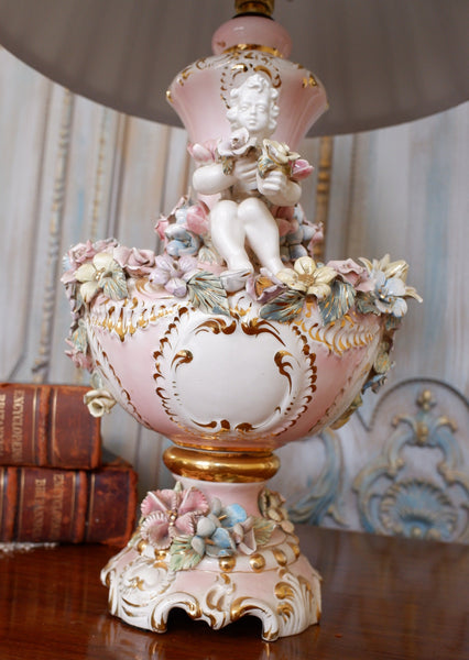 Vintage Pink PORCELAIN China Italian Style Ornate Floral CHERUBS 1950-60's Table Lamp