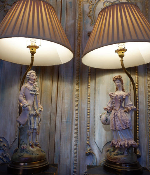 Pair of Vintage French Louis PORCELAIN China Ornate Figures Table Lamps