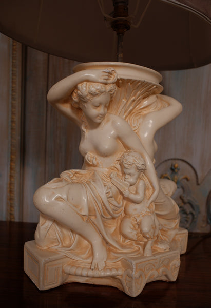 Vintage Mother & Child Cream Figures Ornate Plaster Table Bedside Lamp & Shade
