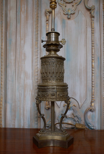 Vintage French Rustic Bronze Finish Ornate Metal Table Bedside Lamp Lantern