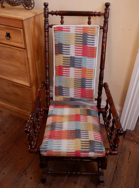 Antique Victorian Wood Carved American ROCKING Fireside Hall Side Chair