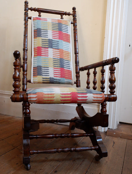 Antique Victorian Wood Carved American ROCKING Fireside Hall Side Chair