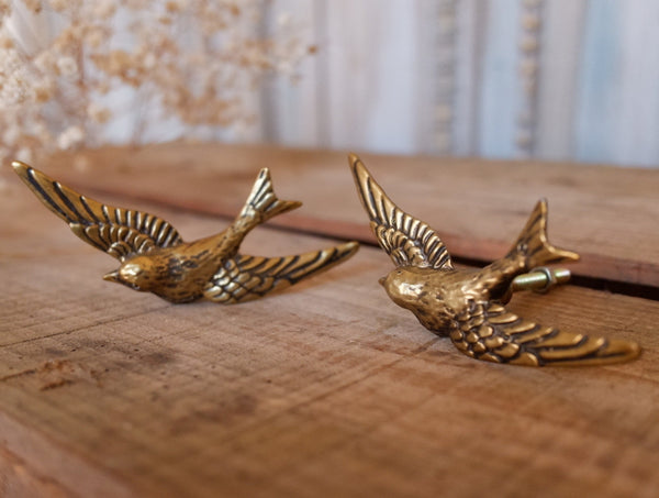 NEW French Vintage Gold SWALLOW Bird Shabby Chic Metal Door Drawer Knob Pull